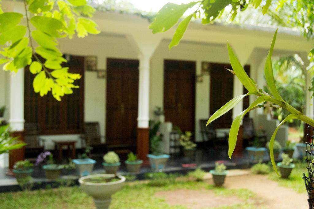 Sigiriya Flower Guest Exterior foto